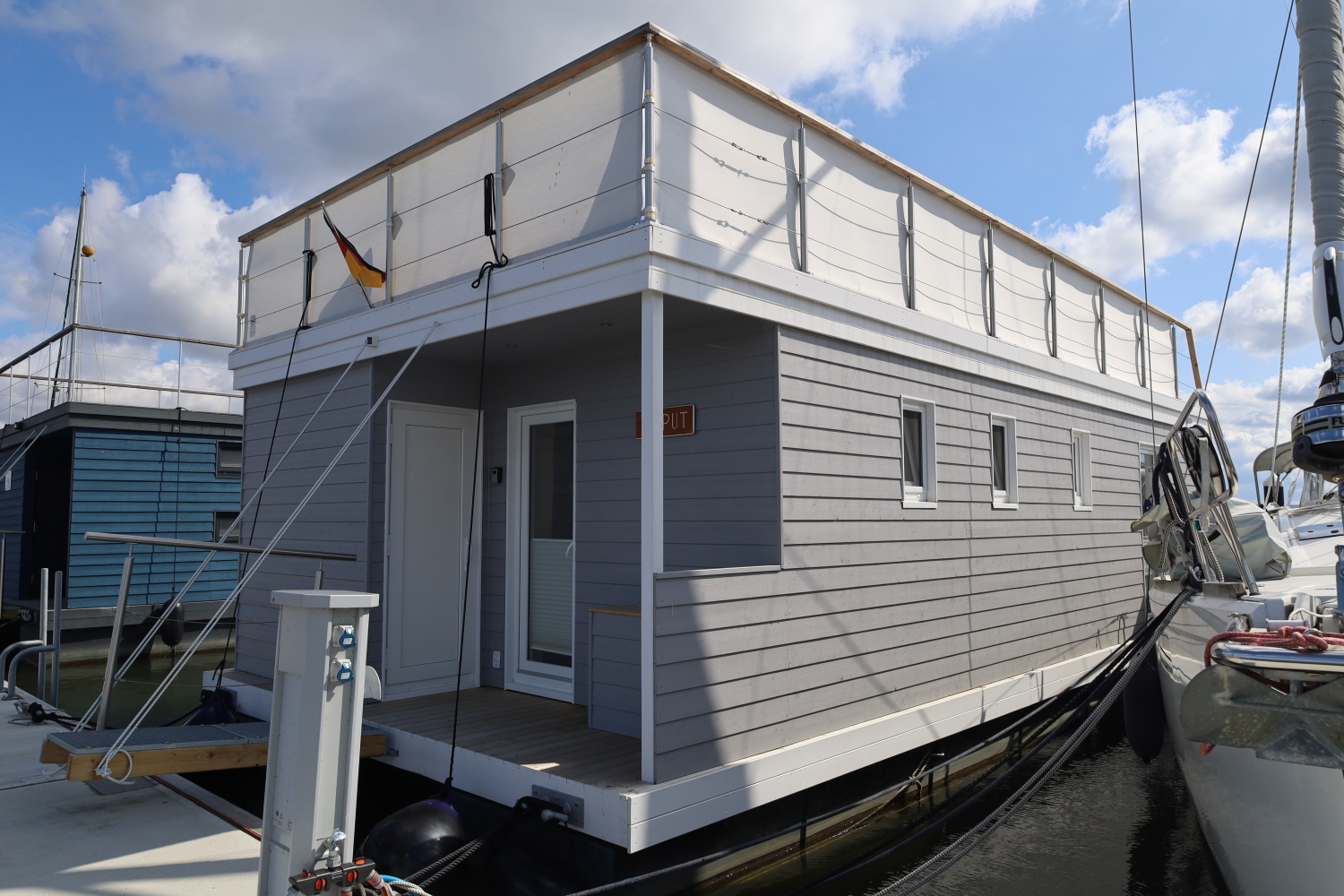 Gemütliches Hausboot Liliput an der Ostsee